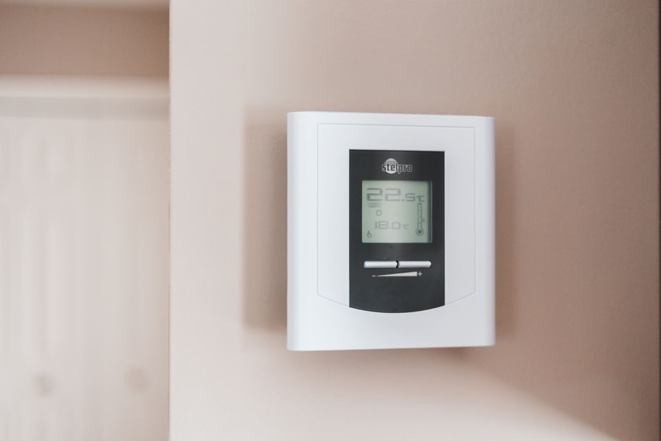 entretien-et-maintenance-de-chauffage-intelligent-thermostats-la-checklist-annuelle